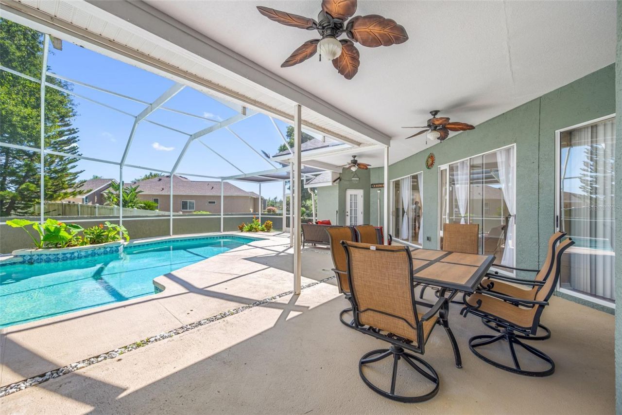 1648 Woodridge Court , Lutz, FL 33559 Photo