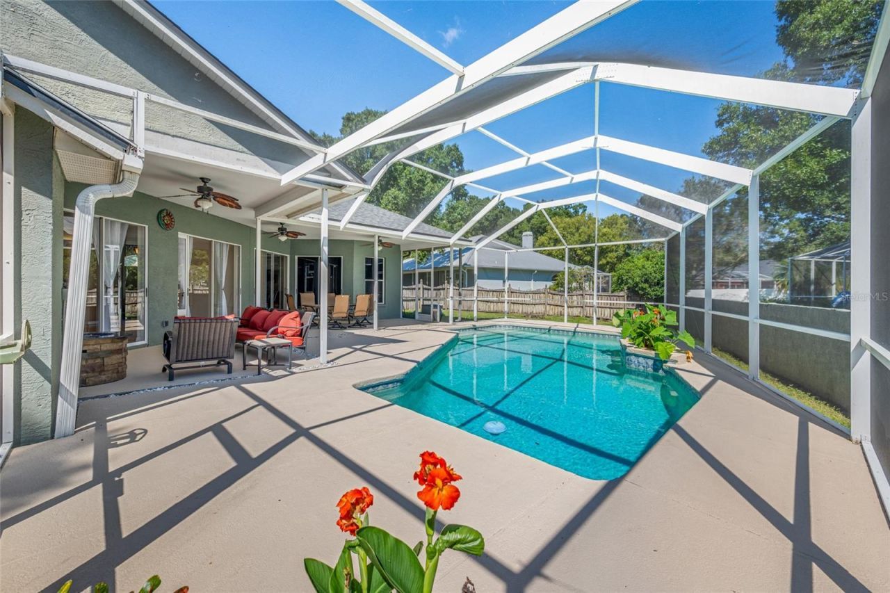 1648 Woodridge Court , Lutz, FL 33559 Photo