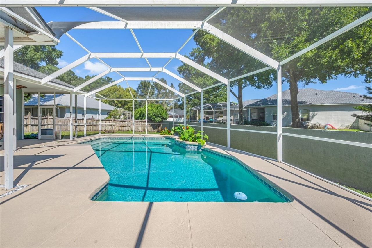 1648 Woodridge Court , Lutz, FL 33559 Photo