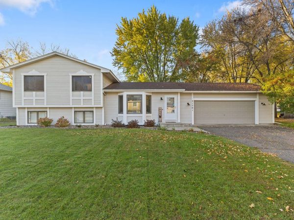 21701 Rouillard Boulevard , Rogers, MN 55374