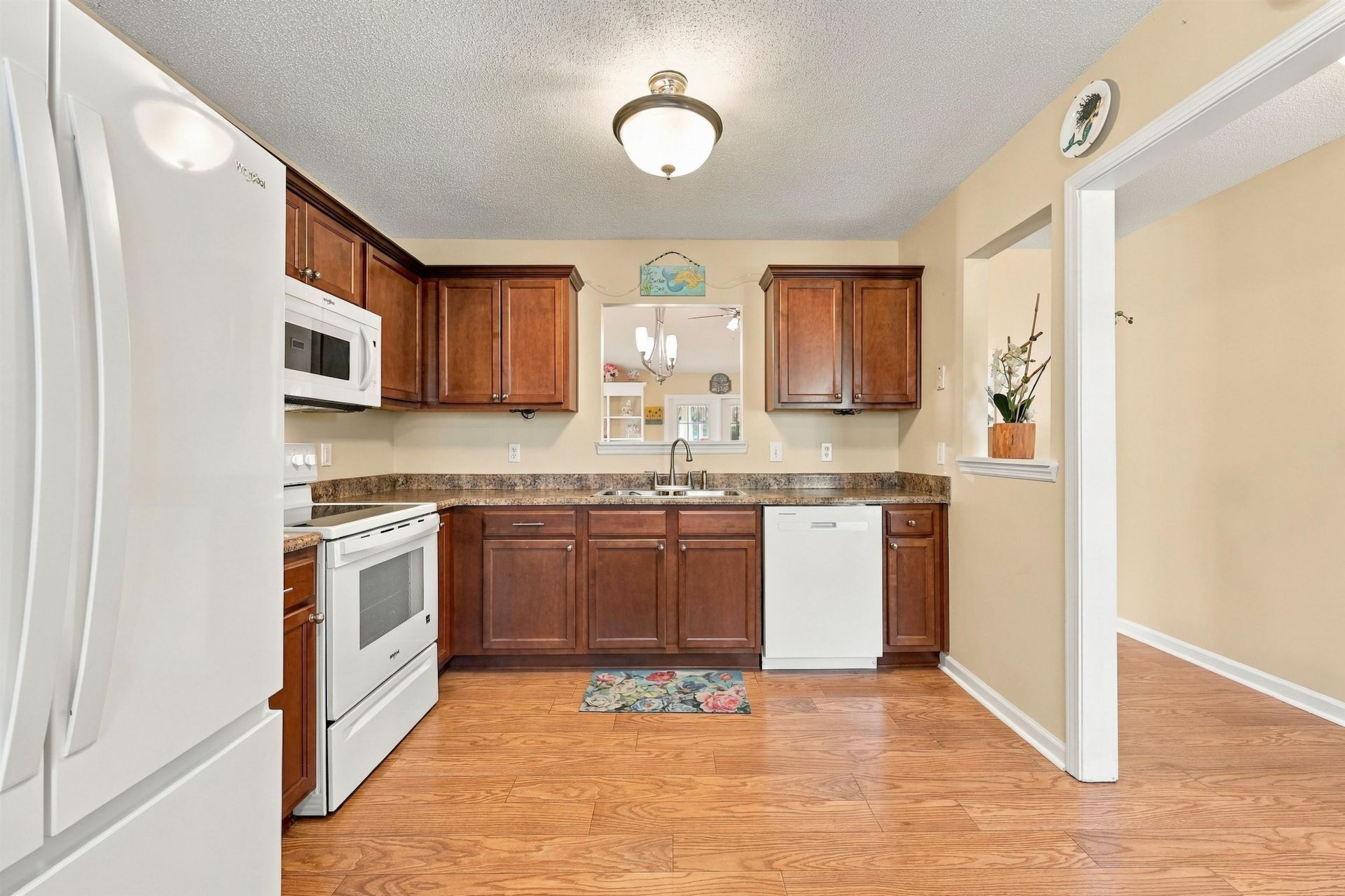 9674 Eaddy Ln. Photo 8