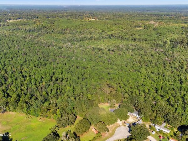 25909 Longvue Drive, Picayune, MS 39466
