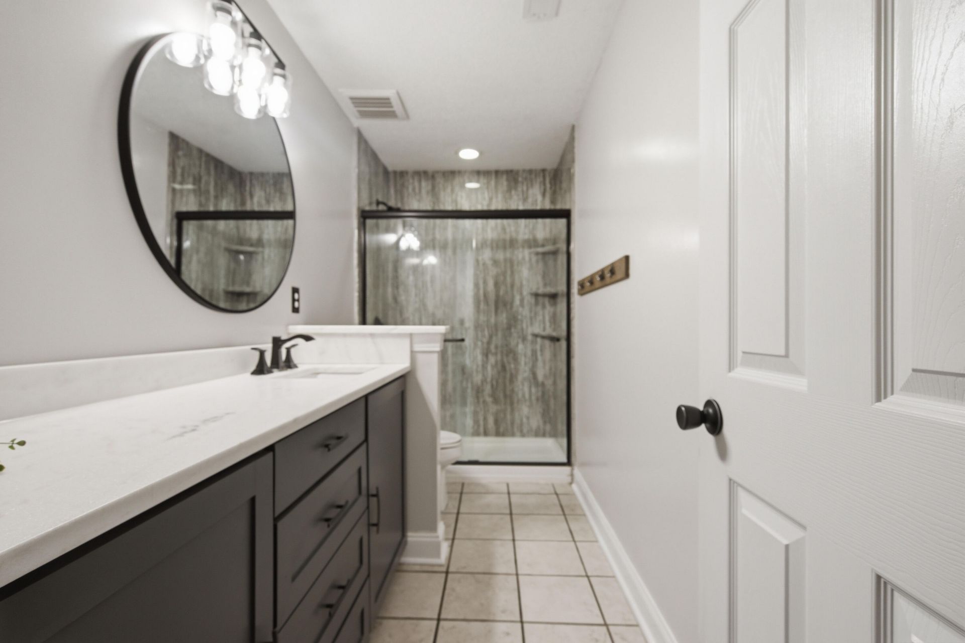 305 Gleneagles Drive Photo 42
