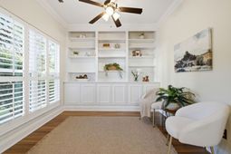 305 Gleneagles Drive photo 4