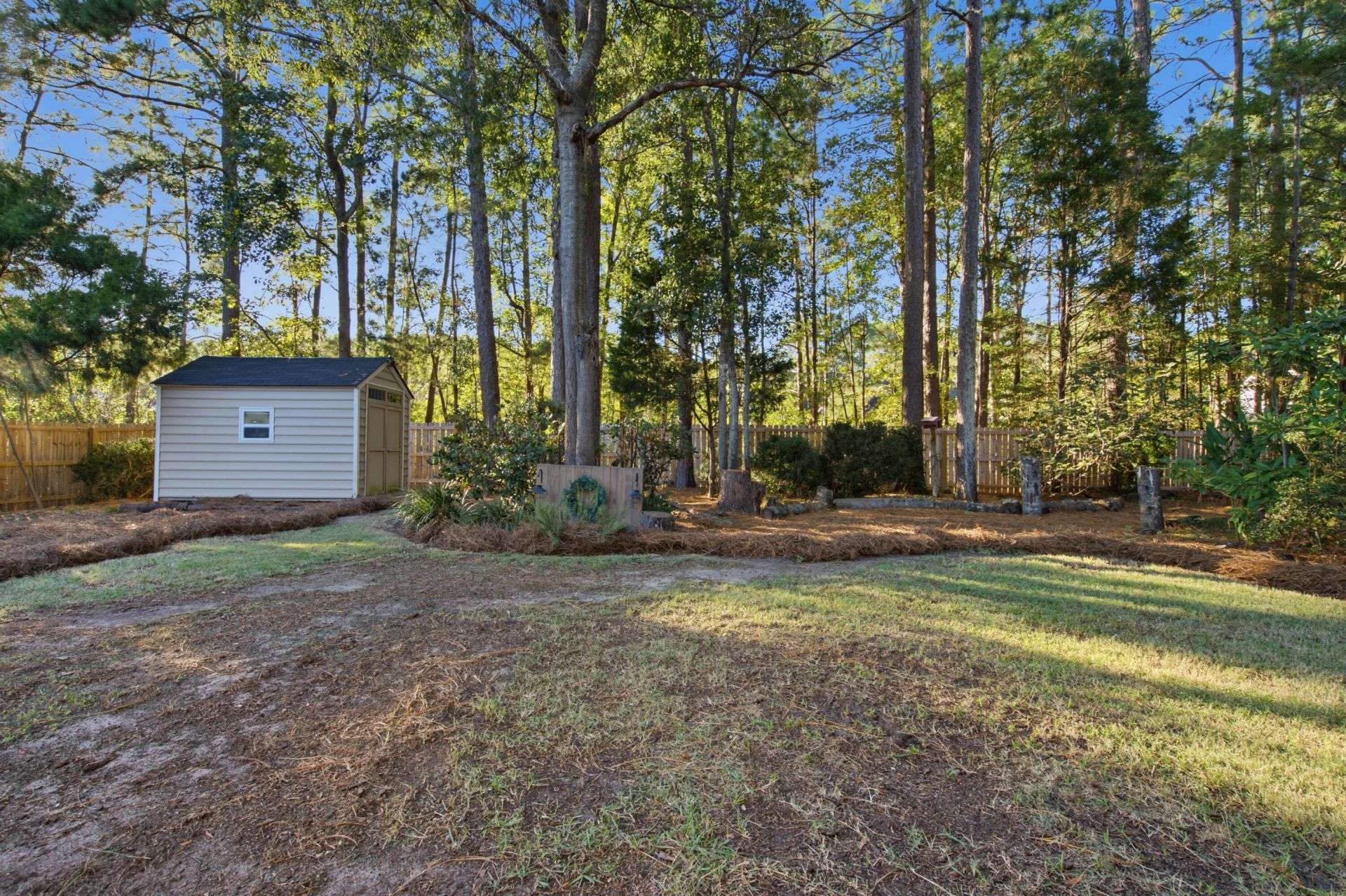305 Gleneagles Drive Photo 51