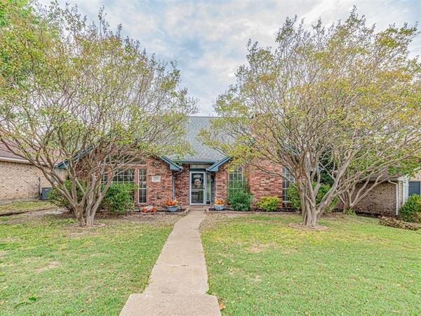 1321 Hall , Seagoville, TX 75159