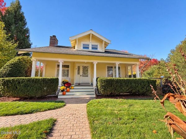 18 Orient Avenue, Averill Park, NY 12018