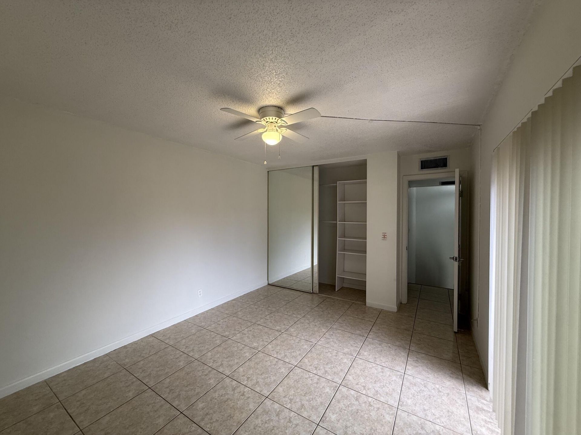 1640 Forest Lakes Circle, West Palm Beach, FL 33406 Photo