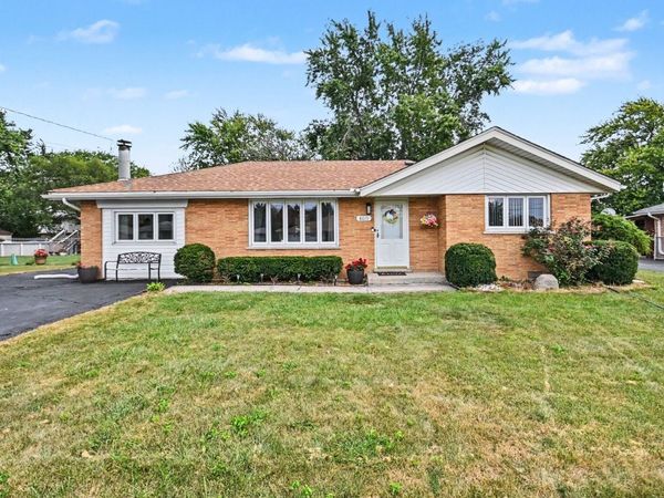 8615 Lawler Avenue, Burbank, IL 60459