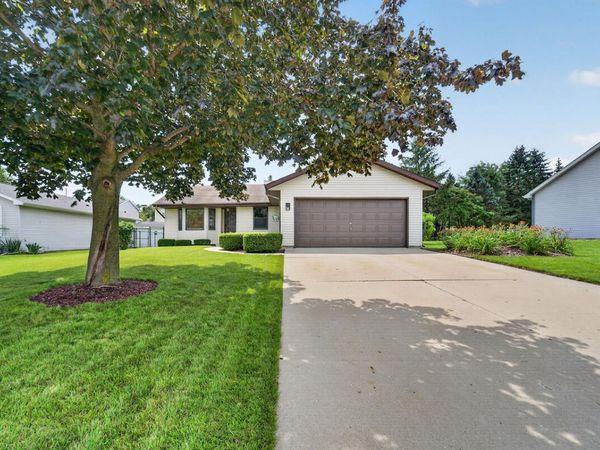 3415 124th St, Pleasant Prairie, WI 53158