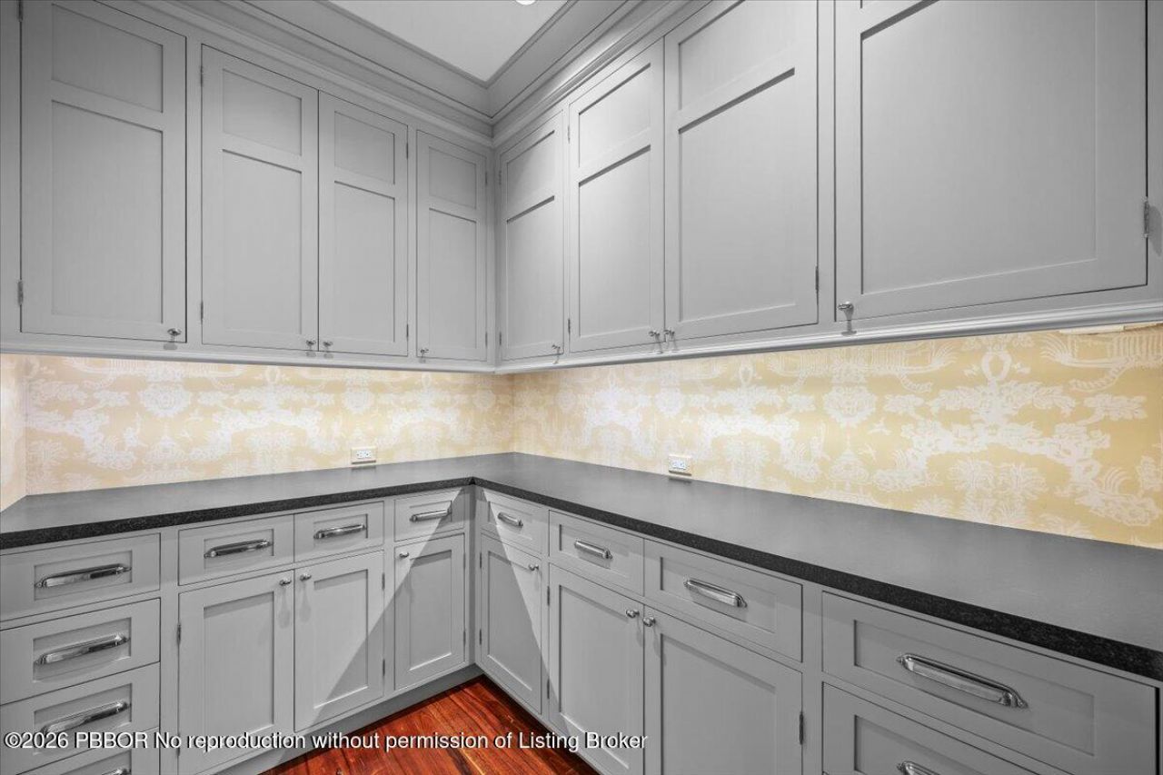 426 S Beach Road, Jupiter Island, FL 33455 Photo
