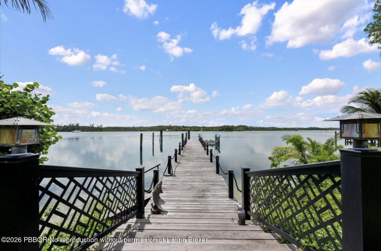 426 S Beach Road, Jupiter Island, FL 33455 Photo