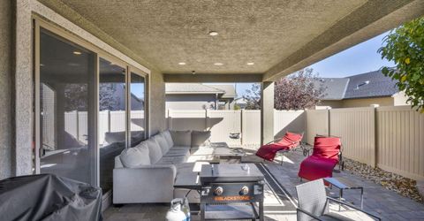 607 Riverbed Circle, Reno, NV 89521 Photo