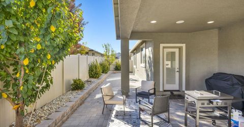 607 Riverbed Circle, Reno, NV 89521 Photo