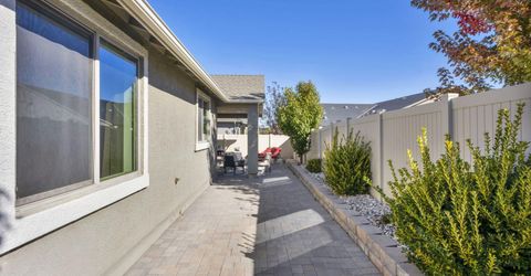 607 Riverbed Circle, Reno, NV 89521 Photo