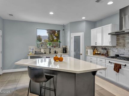 607 Riverbed Circle, Reno, NV 89521 Photo