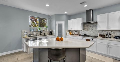 607 Riverbed Circle, Reno, NV 89521 Photo