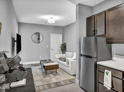 607 Riverbed Circle, Reno, NV 89521 Photo