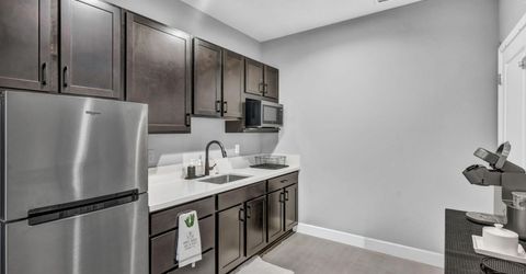 607 Riverbed Circle, Reno, NV 89521 Photo