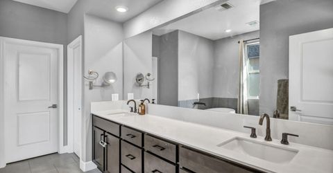 607 Riverbed Circle, Reno, NV 89521 Photo