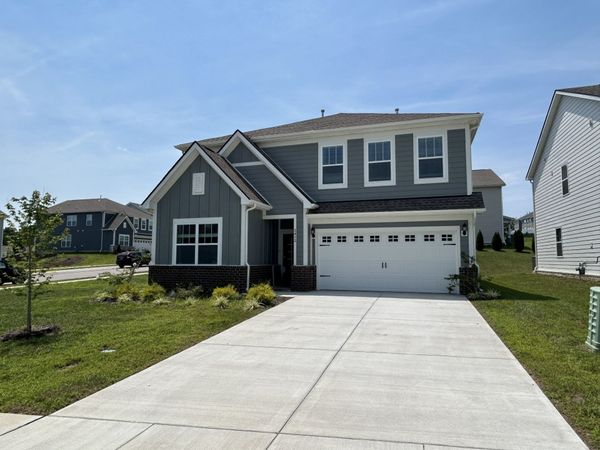 2412 Williams Ridge Dr , Columbia, TN 38401