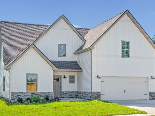 317 Galway Drive , Clarksville, TN 37042