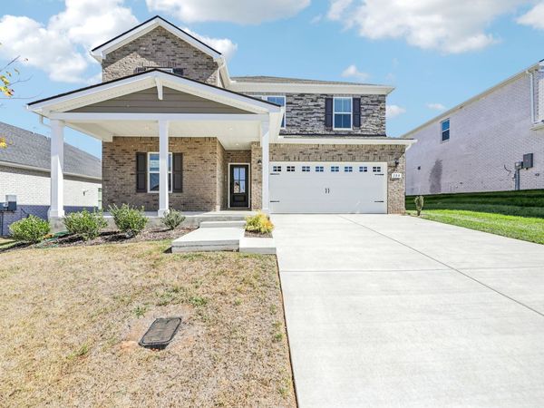 284 Astoria Dr , Hendersonville, TN 37075