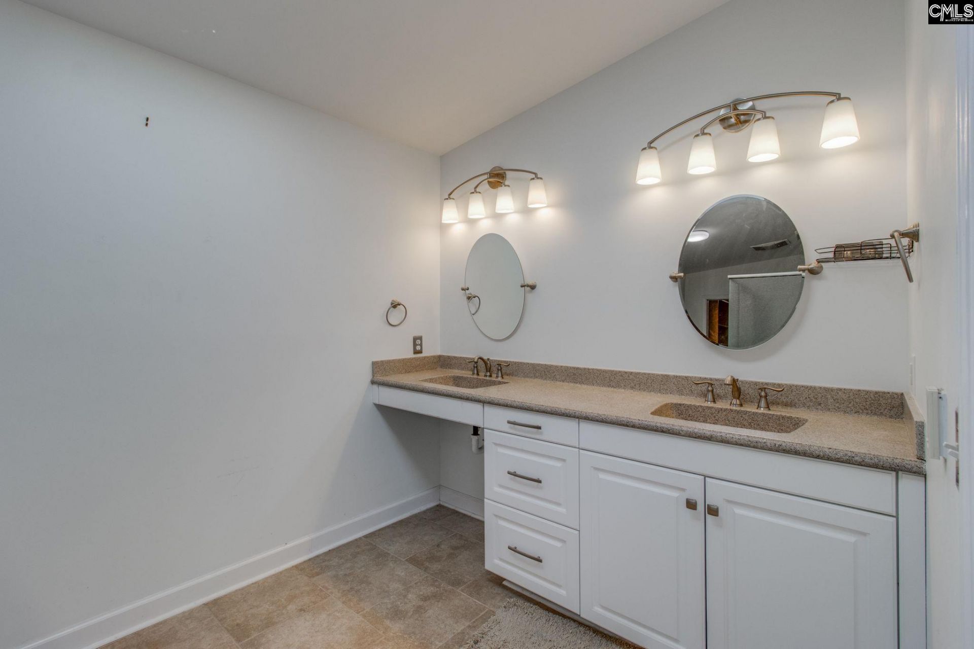 416 Saddlebrook Lane  Photo 26