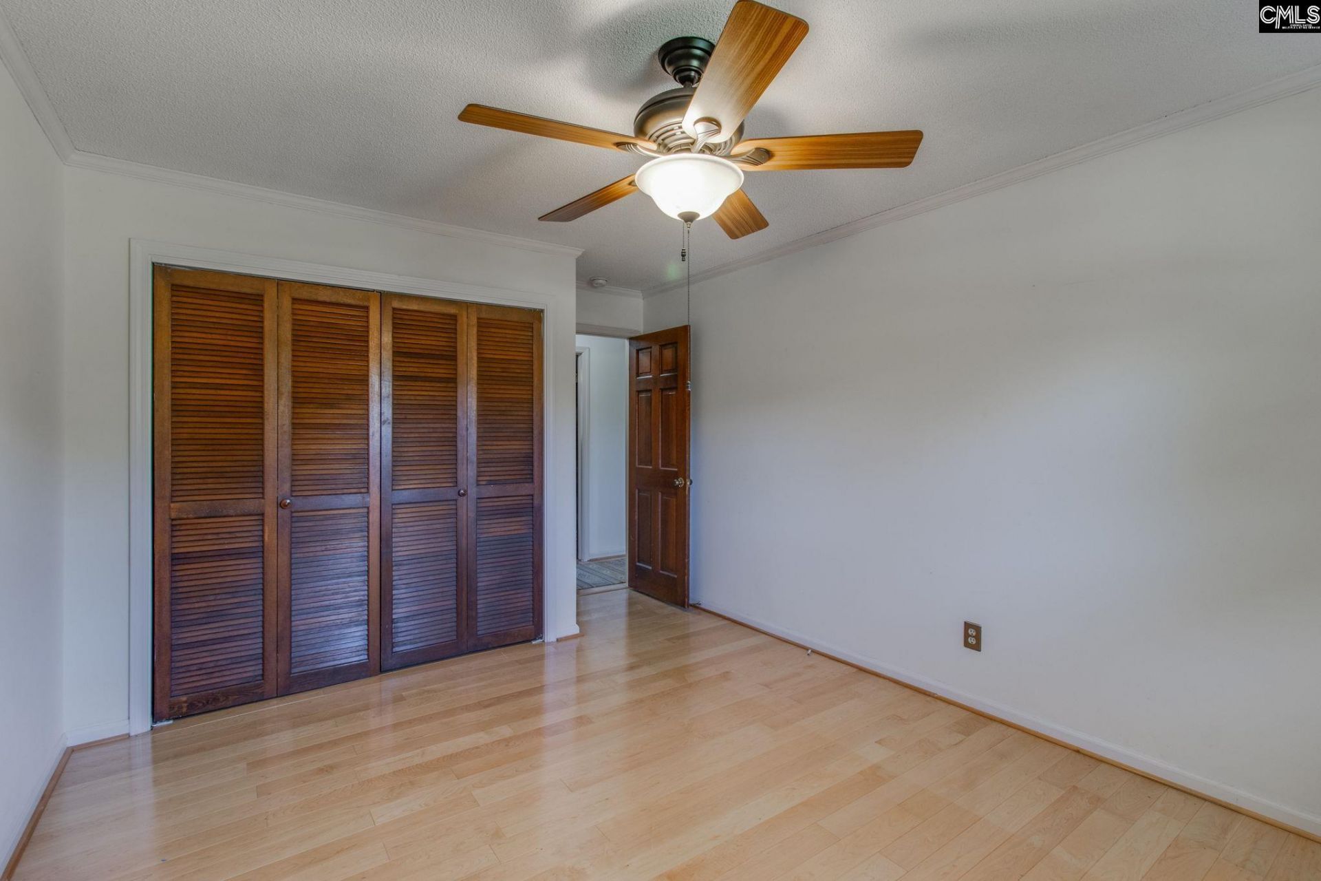 416 Saddlebrook Lane  Photo 33