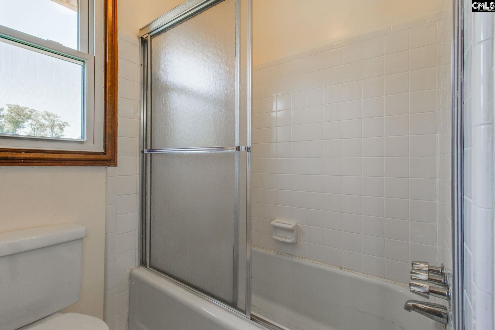 416 Saddlebrook Lane  Photo 37