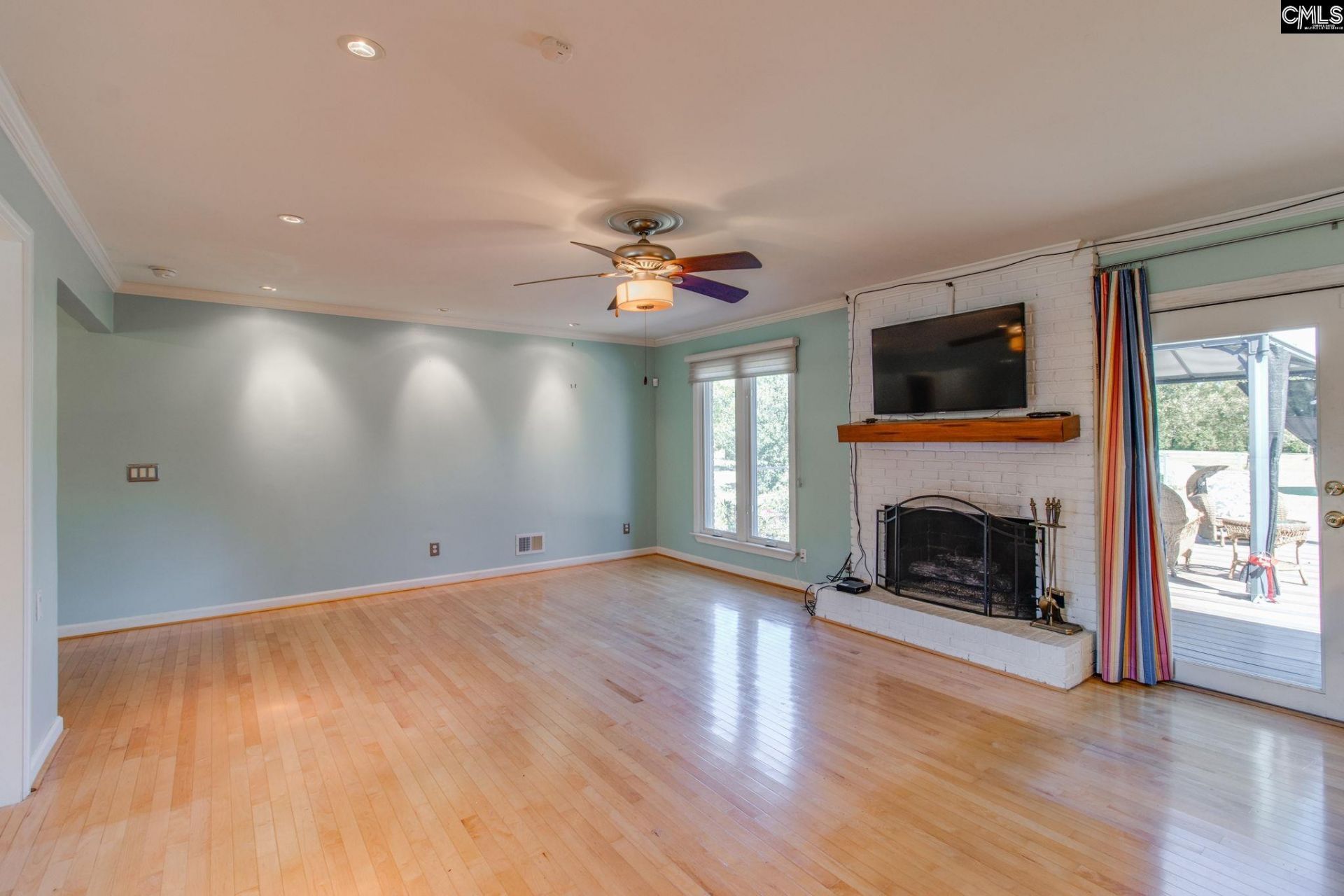 416 Saddlebrook Lane  Photo 8
