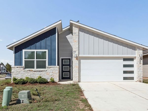 135 Shawii PASS , Leander, TX 78641