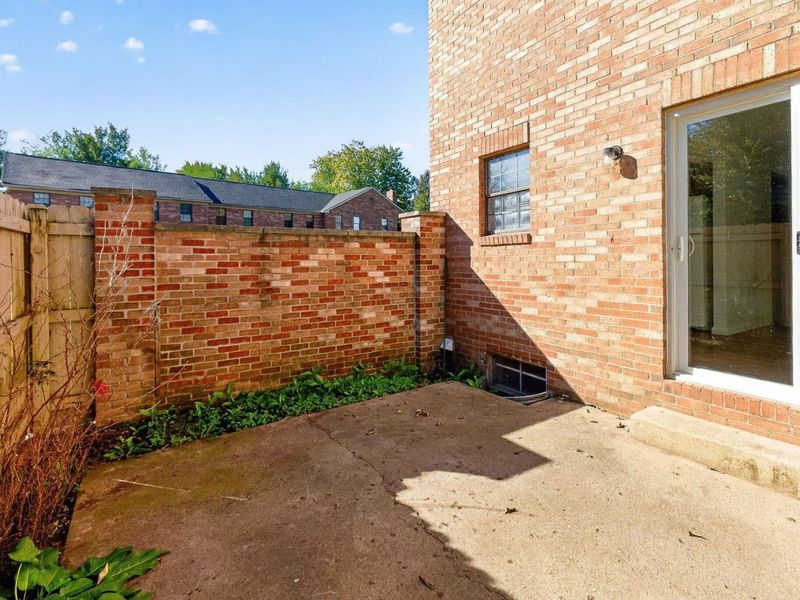 6446 Brookedge Court , Dublin, OH 43017 Photo 43