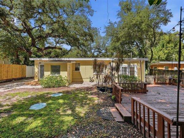 3021 CR31 , CLEARWATER, FL 33759