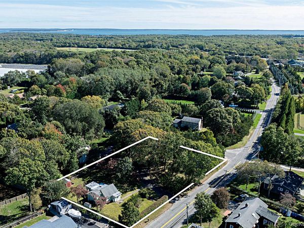 2000 Cox Neck Road , Mattituck, NY 11952