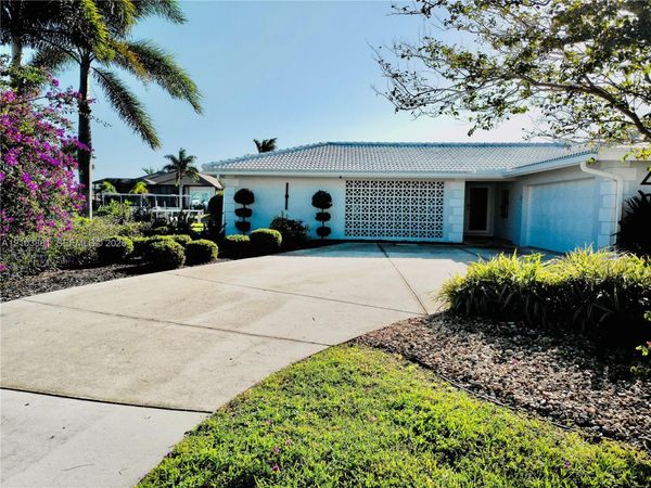 48 N HIBISCUS DR, Punta Gorda, FL 33950
