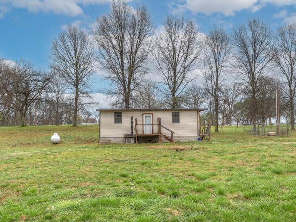 2235 County Road 176 , Carthage, MO 64836