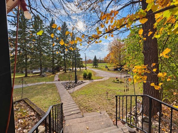18752 US Highway 169 , Milaca, MN 56353