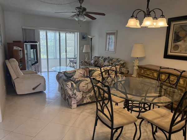 2800 NW 47TH Terrace, Unit 304B, Lauderdale Lakes, FL 33313