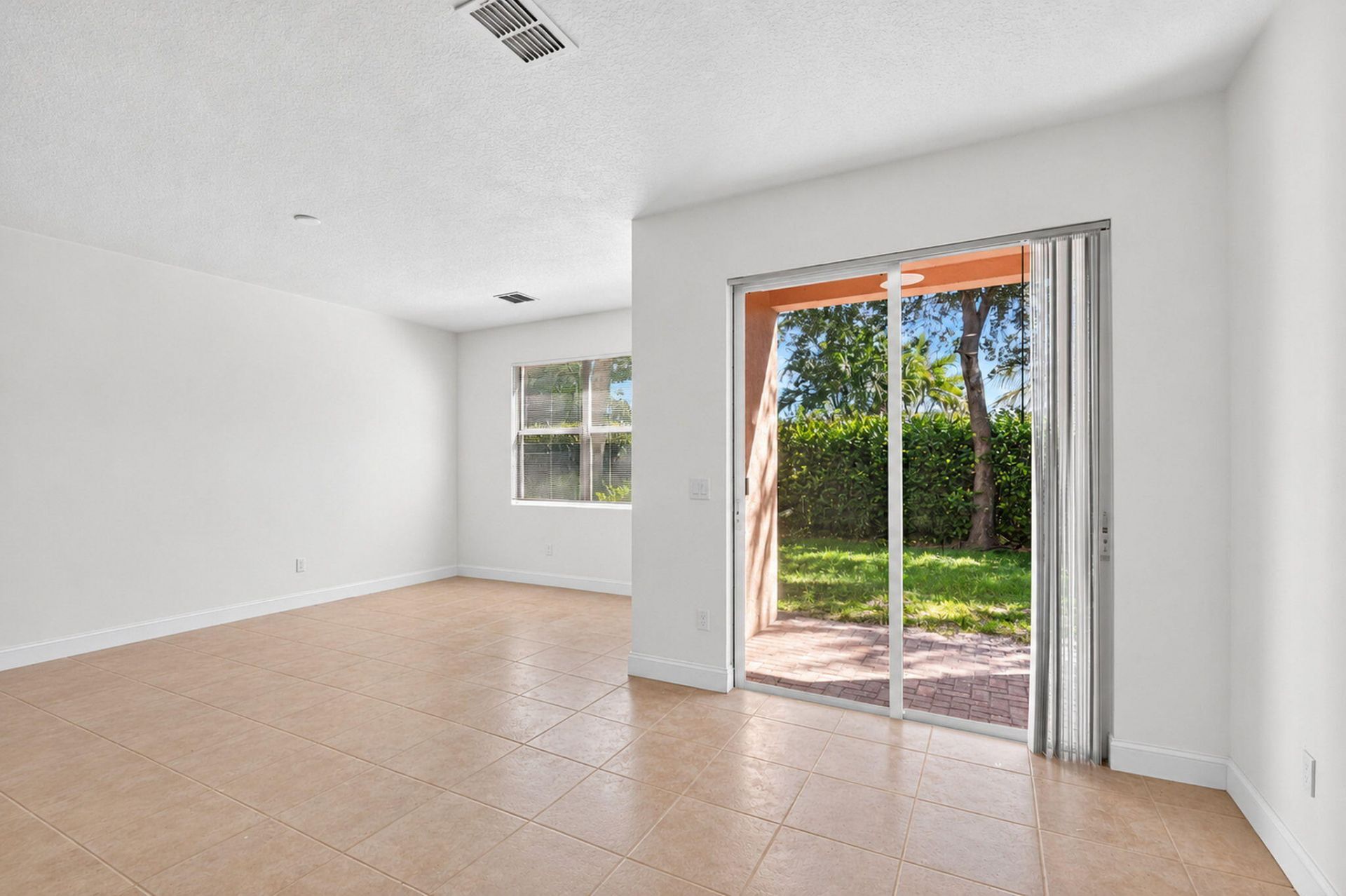 1006 Seminole Palms Drive, Greenacres, FL 33463 Photo
