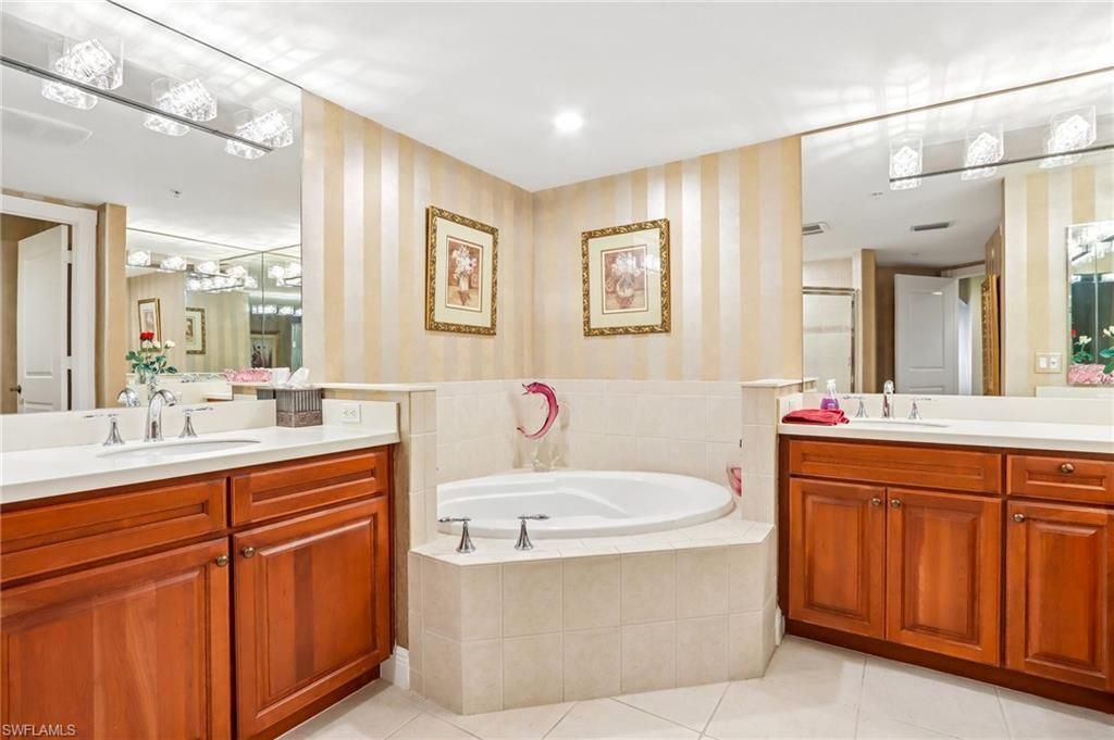 6021 Silver King Blvd , Unit 302, Cape Coral, FL 33914 Photo