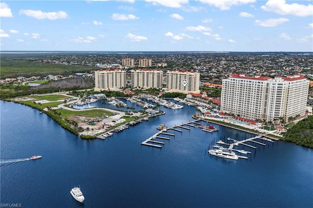 6021 Silver King Blvd , Unit 302, Cape Coral, FL 33914 Photo
