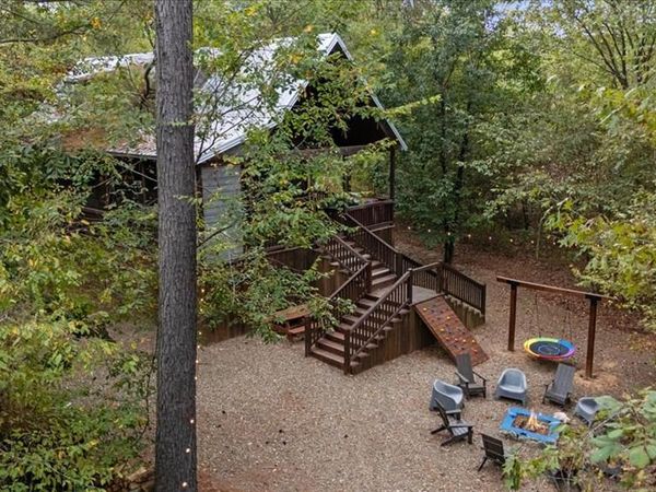 69 Eagle Mountain Trail, Broken Bow, OK 74728