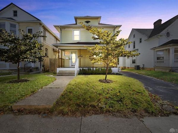 1454 N Limestone Street, Springfield, OH 45503