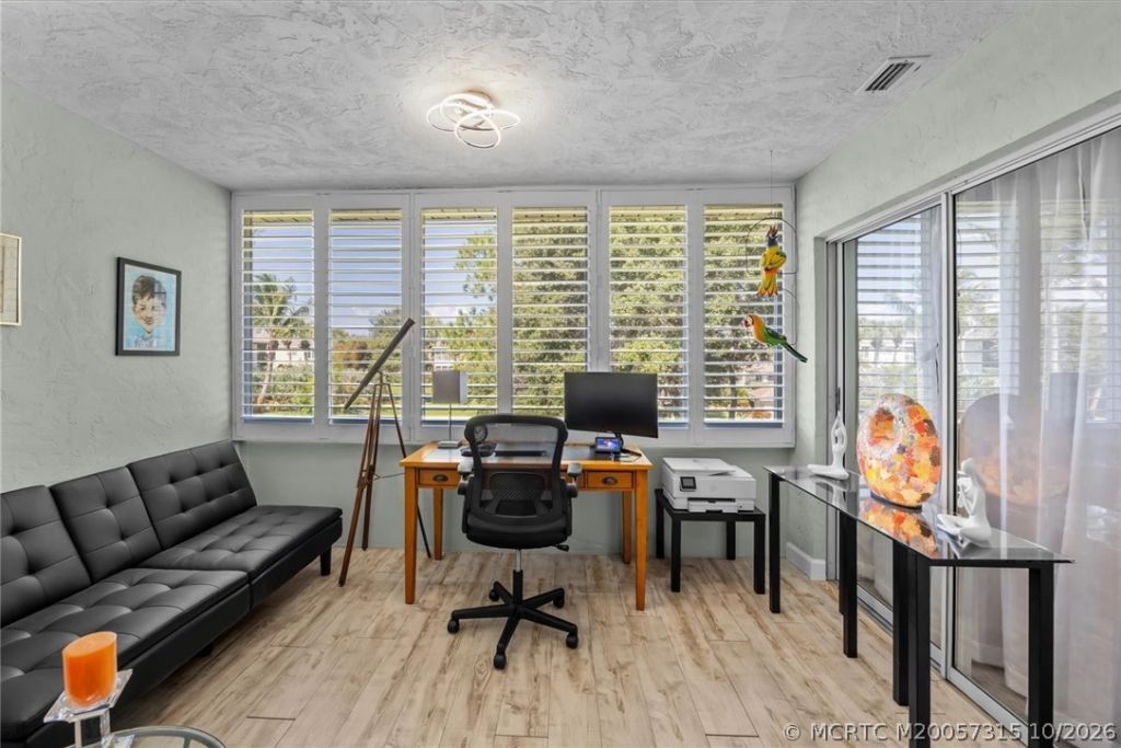 2950 SE Ocean Boulevard , Unit 121-6, Stuart, FL 34996 Photo