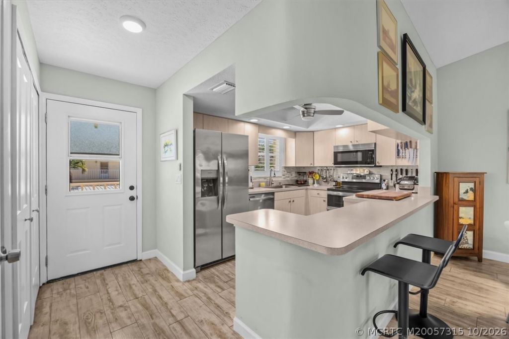 2950 SE Ocean Boulevard , Unit 121-6, Stuart, FL 34996 Photo