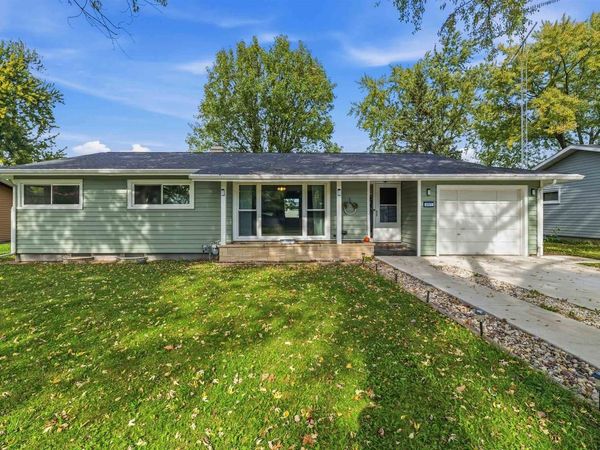 457 E MCWILLIAMS STREET, Fond Du Lac, WI 54935