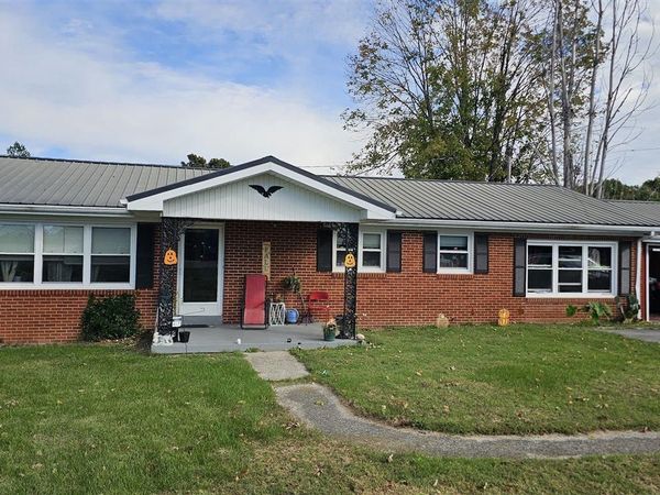 234 Bronston Howard Road , Summer Shade, KY 42166