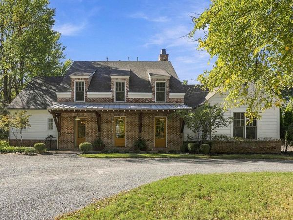 423 PETERSON LAKE RD, Collierville, TN 38017