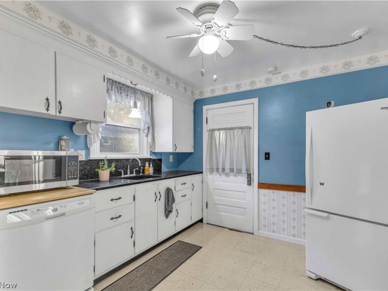 416 Morello Street SW, Canton, OH 44709 Photo 10